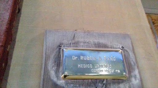 Dr Ruben Raño