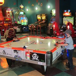 Recreation Center «Park Lanes Family Entertainment Center», reviews and photos, 6360 SE Alexander St, Hillsboro, OR 97123, USA
