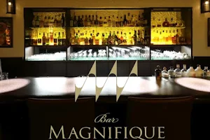 Bar Magnifique image