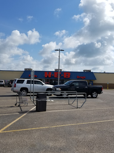 Grocery Store «H-E-B Grocery», reviews and photos, 2616 TX-361, Ingleside, TX 78362, USA