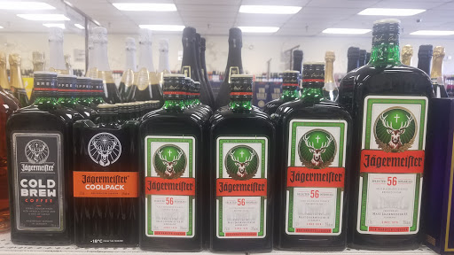 Liquor Store «Wine & Spirits», reviews and photos, 2719 Brodhead Rd # 9, Aliquippa, PA 15001, USA