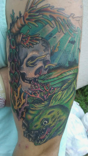 Explore easy cool tattoo ideas, creative tattoo ideas in Saint Petersburg, available at Buku Tattoo Studio