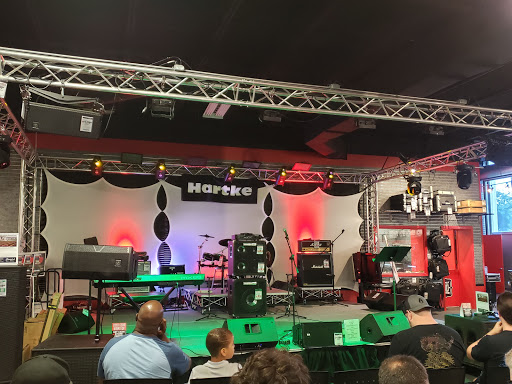 Musical Instrument Store «Sam Ash Music Stores», reviews and photos, 10838 N Central Expy, Dallas, TX 75231, USA