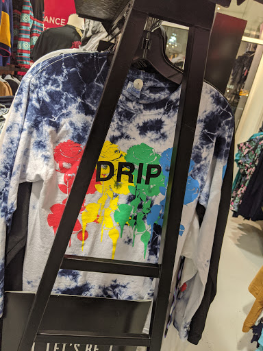 Clothing Store «rue21», reviews and photos, 554 Pinnacle Pkwy #717, Bristol, TN 37620, USA