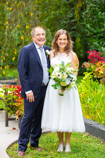 Bridal Shop «Sealed With a Kiss», reviews and photos, 505 E Main St, Charlottesville, VA 22902, USA