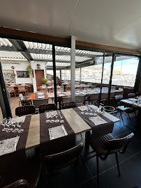 Atmosphère du Restaurant Grand Bar des Goudes à Marseille - n°7