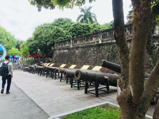 Cột cờ Hà Nội