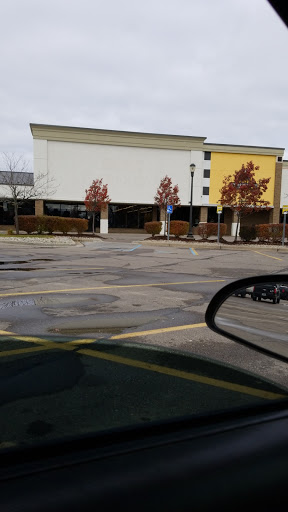 Shoe Store «Shoe Carnival», reviews and photos, 3192 S Linden Rd, Flint, MI 48507, USA