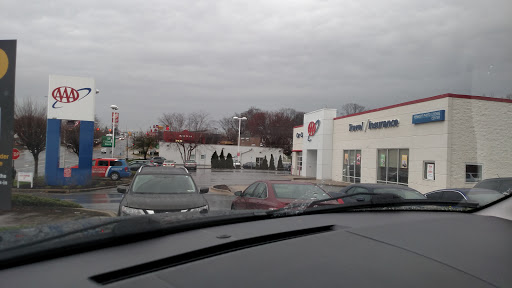 Auto Insurance Agency «AAA Clifton Heights Car Care Insurance Travel Center», reviews and photos, 5233 W Baltimore Ave, Clifton Heights, PA 19018, USA