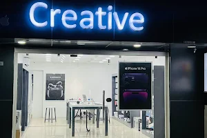 Creative Apple retail Store image