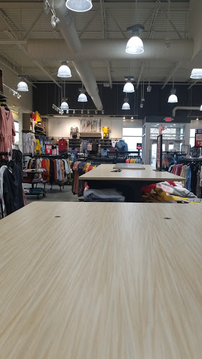 Clothing Store «rue21», reviews and photos, 2243 Barrett Dr c, Greenfield, IN 46140, USA