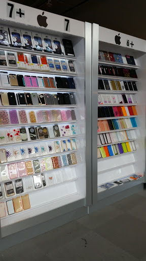 Phone Repair Service «The Fix - Mobile Phone & Computer Repair», reviews and photos, 17057 N Outer 40 Rd, Chesterfield, MO 63005, USA