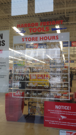 Hardware Store «Harbor Freight Tools», reviews and photos, 1770 Central Ave STE 4, Albany, NY 12205, USA