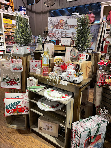 American Restaurant «Cracker Barrel Old Country Store», reviews and photos, 23030 Indian Creek Dr, Sterling, VA 20166, USA