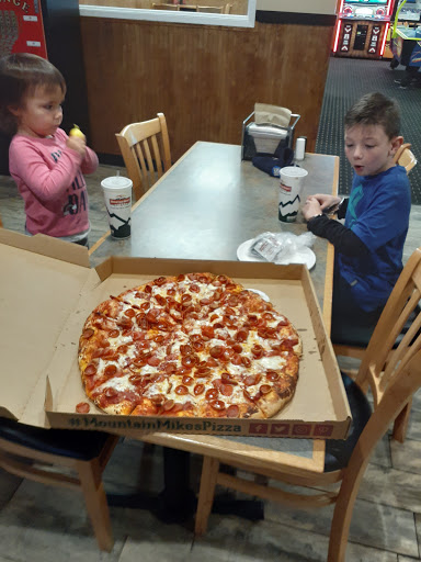 Mountain pepperoni pizza! 40% off Tuesdays.