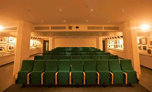 Royalty House, Okumagba Ave, Warri, Nigeria, Apartment Complex, state Delta