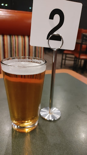 Pizza Restaurant «Round Table Pizza», reviews and photos, 150 N Wilma Ave, Ripon, CA 95366, USA