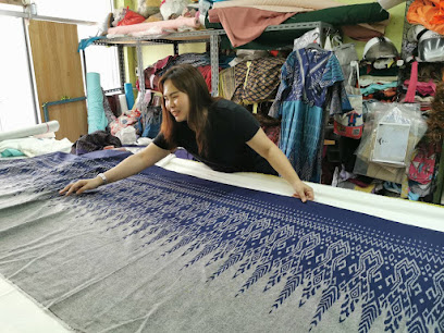 โรงงาน ผลิตและจัดจำหน่ายชุดผ้าไทย ชุดทำงาน คนอ้วน