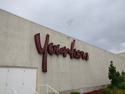 Department Store «Younkers», reviews and photos, 3800 Merle Hay Rd, Des Moines, IA 50310, USA
