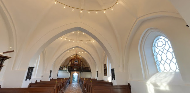 Anmeldelser af Egense Kirke i Svendborg - Kirke