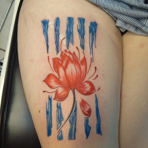 Find bracelet tattoo ideas for females for your next unique tattoo in Bradenton at Memory Lane Tattoo Co.