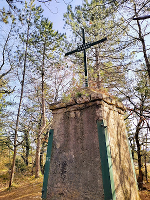 Croix de Siméon à Allan
