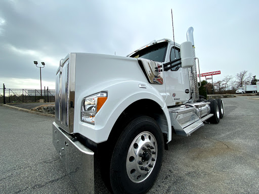 Ford Dealer «Gabrielli Ford Truck Sales and Service», reviews and photos, 3200 Horseblock Road, Medford, NY 11763, USA