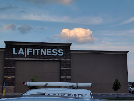 Gym «LA Fitness», reviews and photos, 1500 Shingle Creek Crossing, Brooklyn Center, MN 55430, USA