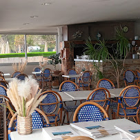 Atmosphère du Restaurant français PAZZI PLAGE à Le Lavandou - n°1