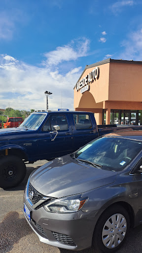 Car Dealer «Lakeside Auto Brokers», reviews and photos, 1331 S Tejon St, Colorado Springs, CO 80905, USA