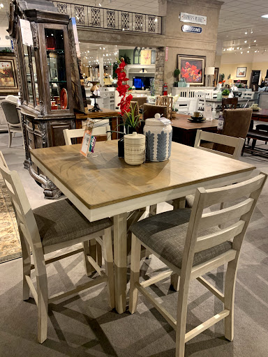 Furniture Store «RC Willey», reviews and photos, 20 N Stephanie St, Henderson, NV 89074, USA