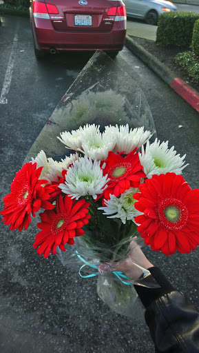 Grocery Store «Safeway», reviews and photos, 210 Washington Ave S, Kent, WA 98032, USA