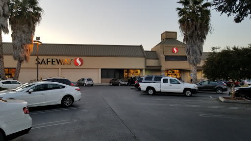 Safeway image