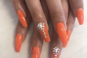 Lovely's Nails & Spa image
