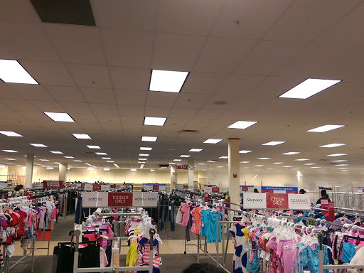 Clothing Store «Burlington Coat Factory», reviews and photos, 600 Northtown Dr, Blaine, MN 55434, USA