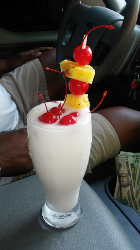 Liquor Store «Soho Liquor Store», reviews and photos, 711 College Ave, South Houston, TX 77587, USA