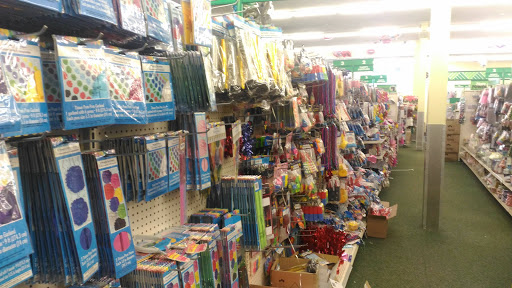 Dollar Store «Dollar Tree», reviews and photos, 1046 St George Ave, Rahway, NJ 07065, USA