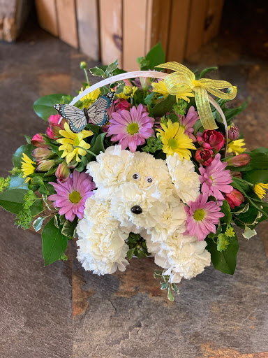 Florist «Artistic Floral», reviews and photos, 878 W Eads Pkwy, Lawrenceburg, IN 47025, USA