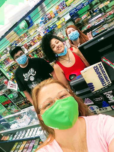 Tobacco Shop «Myxed Up Creations Pueblo», reviews and photos, 217 W Northern Ave, Pueblo, CO 81004, USA