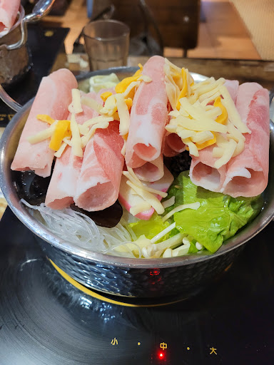 肉劇場經典Mini火鍋-大食代台中店 的照片