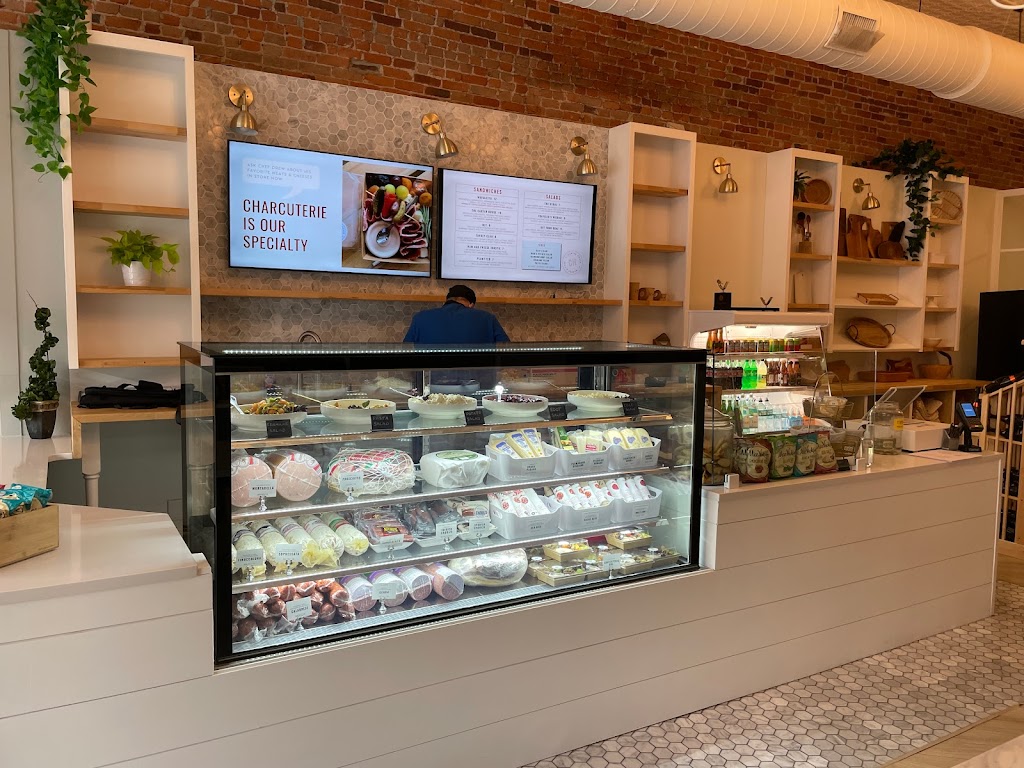 Carter House Market & Cafe 50613