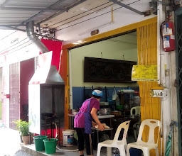 Sommai Padthai photo