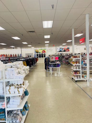 Department Store «Bealls Outlet», reviews and photos, 6030 Gall Blvd, Zephyrhills, FL 33542, USA