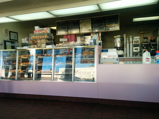 Donut Shop «Miss Donuts», reviews and photos, 2520 Robertson Blvd, Los Angeles, CA 90034, USA