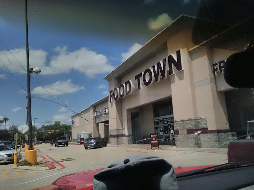 Grocery Store «Food Town | North Sam Houston», reviews and photos, 2770 North Sam Houston Pkwy W, Houston, TX 77038, USA