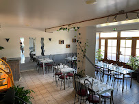 Atmosphère du Restaurant Le Truck's à Villeneuve-Saint-Salves - n°1