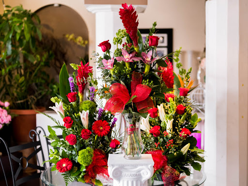 Florist «Athena Flowers», reviews and photos, 6039 W Addison St, Chicago, IL 60634, USA