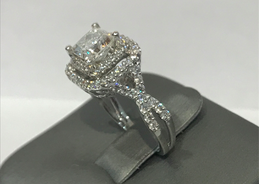 Jeweler «JewelZ Diamond Co.», reviews and photos, 6301 NW Loop 410, San Antonio, TX 78238, USA