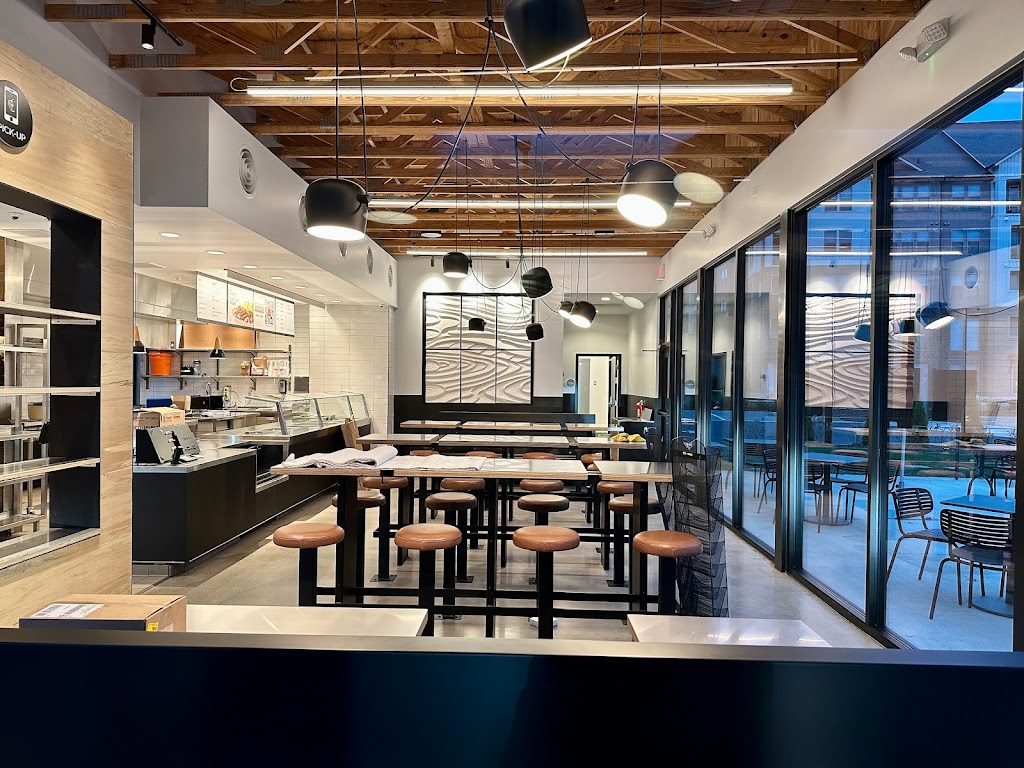 Chipotle Mexican Grill 37067