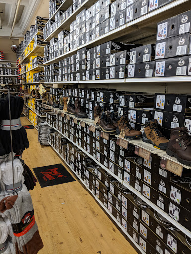 Department Store «Coastal Farm & Ranch», reviews and photos, 1900 McLoughlin Blvd, Oregon City, OR 97045, USA